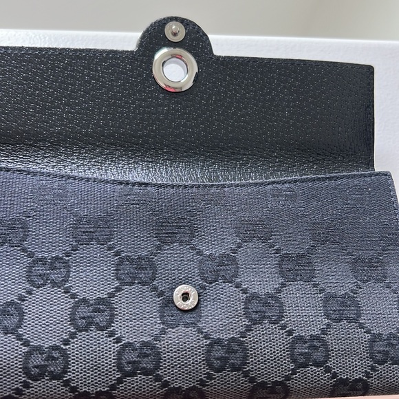 Gucci Continental Black Canvas Wallet - Picture 11 of 17